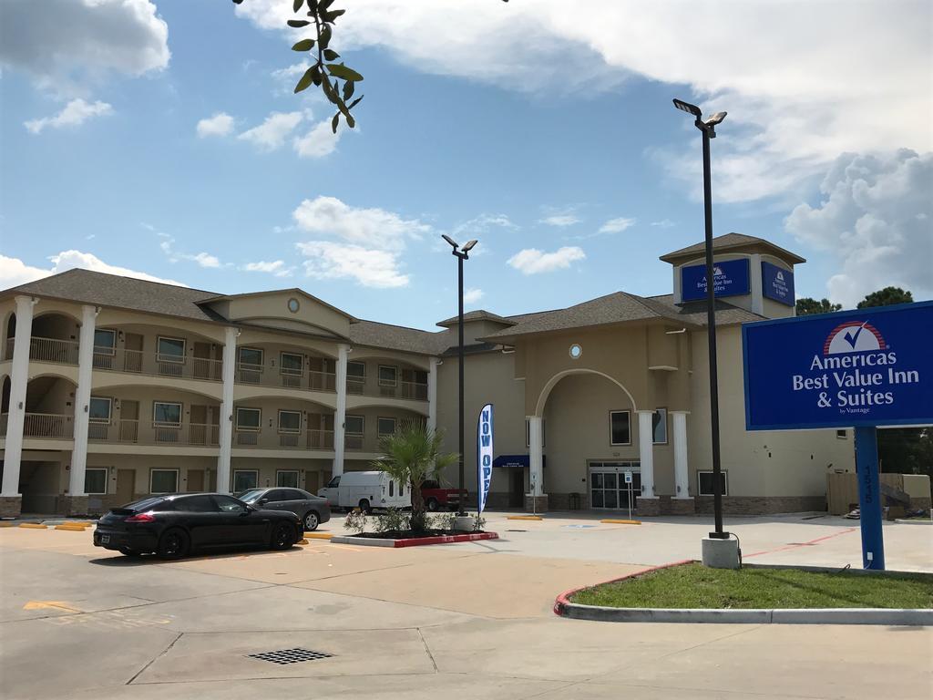 Americas Best Value Inn & Suites Spring / N. Houston Esterno foto