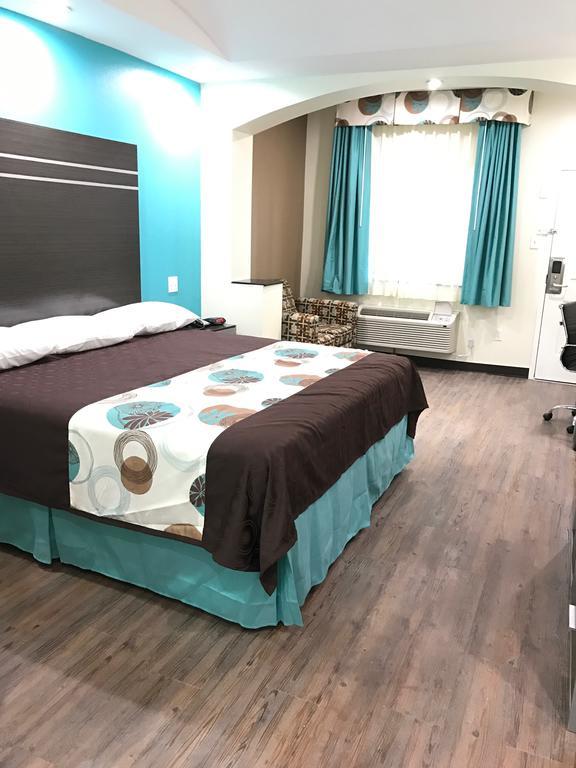 Americas Best Value Inn & Suites Spring / N. Houston Esterno foto