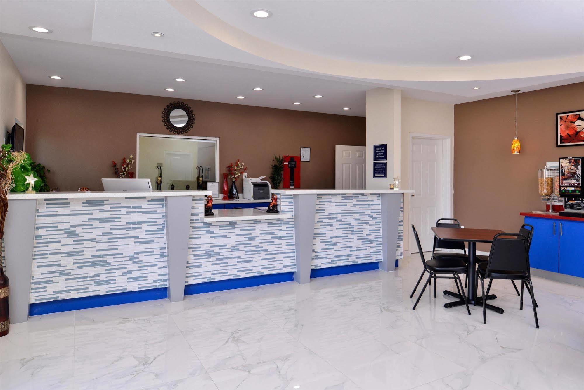 Americas Best Value Inn & Suites Spring / N. Houston Esterno foto